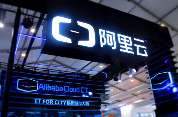 阿里云里面，都不知道它在说啥。 产品是什么，干嘛用的，看不懂。